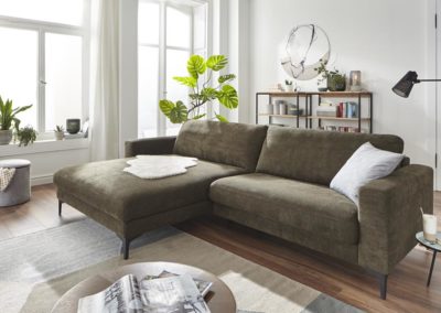 Ich war mal eine Flasche! Dieses Sofa ist aus Plastikflaschen!
